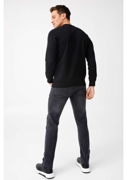 Erkek Siyah Modernfit / Ekstra Dar Kalıp Bisiklet Yaka Sweatshirt fiyatları