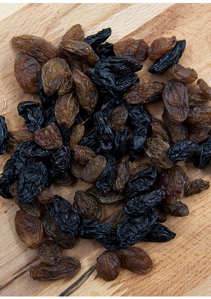 Çekirdekli Siyah Üzüm 500 gr fiyatları