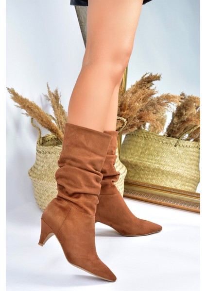 Taba Süet Kısa Topuklu Büzgülü Kadın Bot L404810602 fırsatları