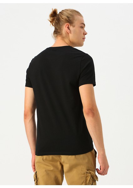 Kısa Kollu Düz Erkek T-Shirt modelleri