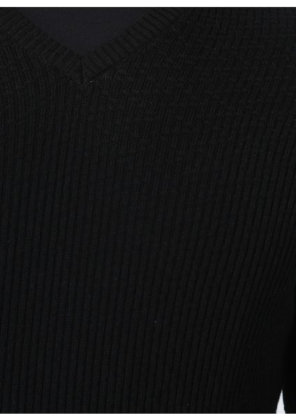 V Yaka Basic Siyah Erkek Kazak - BUTTON-Y modelleri