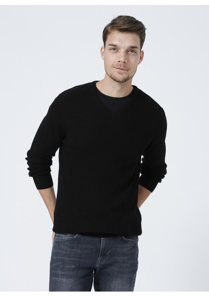 V Yaka Basic Siyah Erkek Kazak - BUTTON-Y indirimleri