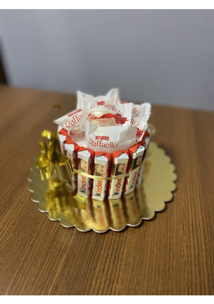 Kinder Pasta Raffaello ve Kinder Chocolate Pastası Hediye Özel Gün Çikolatası