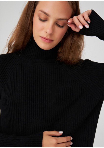 Fit Kalıp Balıkçı Yaka Kaşmir Kadın Triko Kazak Siyah fırsatları