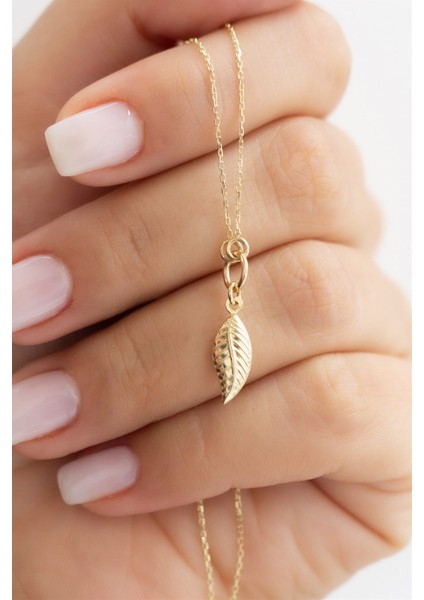 Altın Yaprak Kolye fiyatları