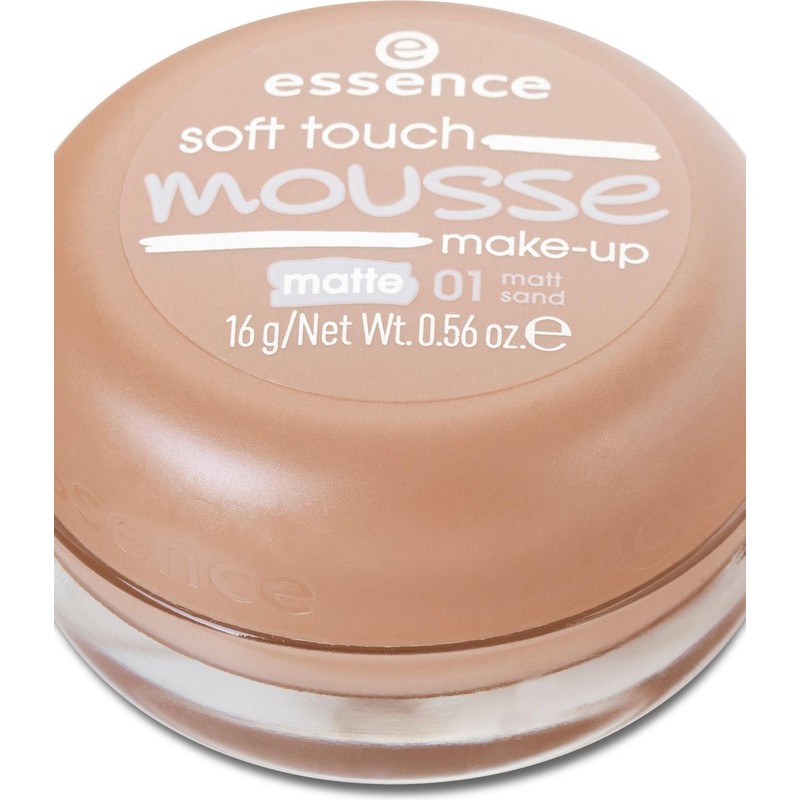 Essence Soft Touch Mousse Köpük Fondöten 01