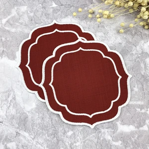 Bordo Renkli Beyaz Çift Sargı Nakışlı 2'li Kokteyl Peçetesi