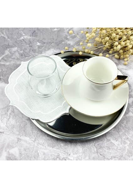 Beyaz Renkli Çift Sargı Nakışlı 4'lü Kokteyl Peçetesi fiyatları