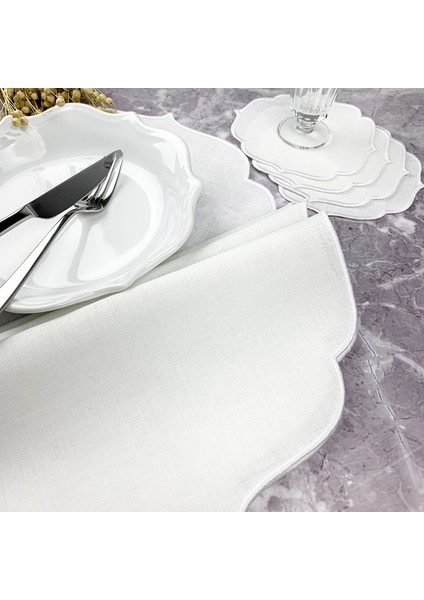 Beyaz Renkli Madalyon Nakışlı 8 Parça Set Amerikan Servis ve Kokteyl Peçetesi fiyatları