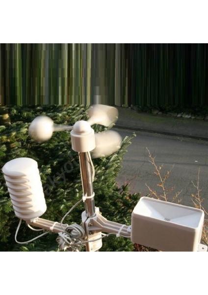 35.1077 Stratos Kablosuz Hava Istasyonu fırsatları