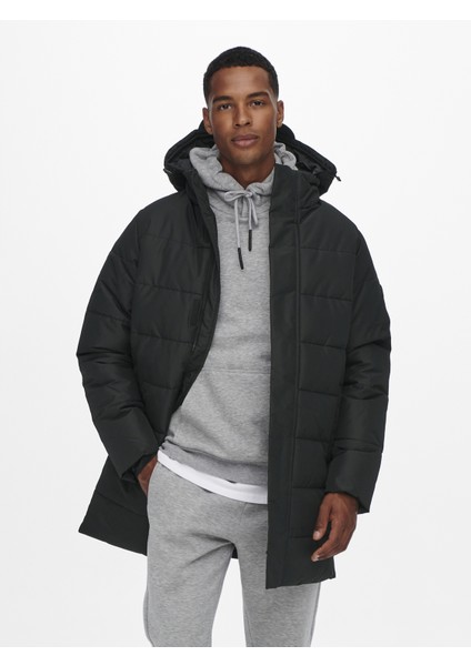 Carl Long Quilted Coat Otw Erkek Siyah Mont 22020156-02 fiyatları