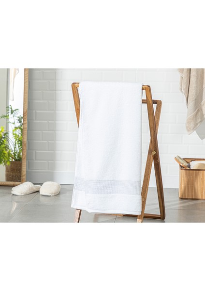 Delu x e Pamuklu Low Twist Banyo Havlusu 90 x 150 cm Beyaz