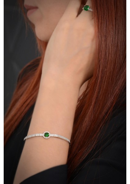 Ikarus Kadın Zümrüt Taşlı Gümüş Su Yolu Set - Kolye, Bileklik, Küpe, Yüzük fırsatları