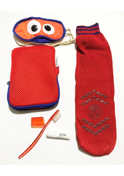 Çok Amaçlı Makyaj Çantası 16X12 cm & Seyahat Seti - Uyku Çorabı Uyku Bandı Diş Fırçası ve Macunu