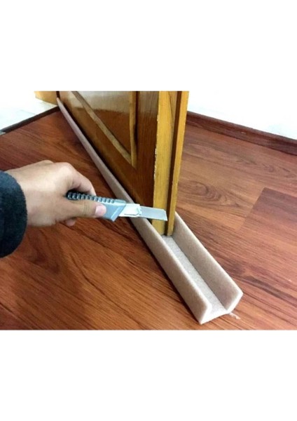 Oluklu Kapı Altı Eşik Süngeri Soğuk Kesici Toz Rüzgar Önleyici Yalıtım Sağlayan Strafor fiyatları