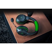 Razer Kaira For Xbox RZ04-03480100-R3M1 Kablosuz Oyuncu Kulaklığı