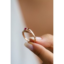 Lieza Jewelry Gümüş Kırmızı Kalp Taşlı Yüzük