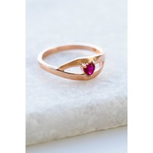 Lieza Jewelry Gümüş Kırmızı Kalp Taşlı Yüzük
