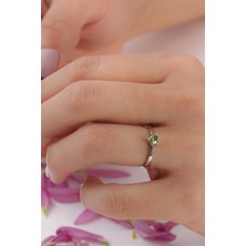 Lieza Jewelry Gümüş Yeşil Kalp Taşlı Yüzük