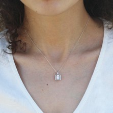 Tesbih Pasajı 925 Ayar Gümüş Zarif Baget Taşlı Kolye