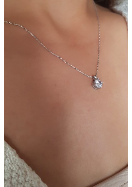 925 Ayar Gümüş Tektaş Kolye modelleri