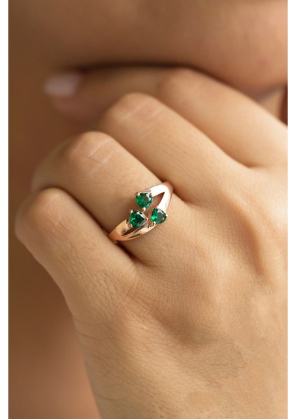 Gümüş Yeşil Taşlı Üçtaş Yüzük