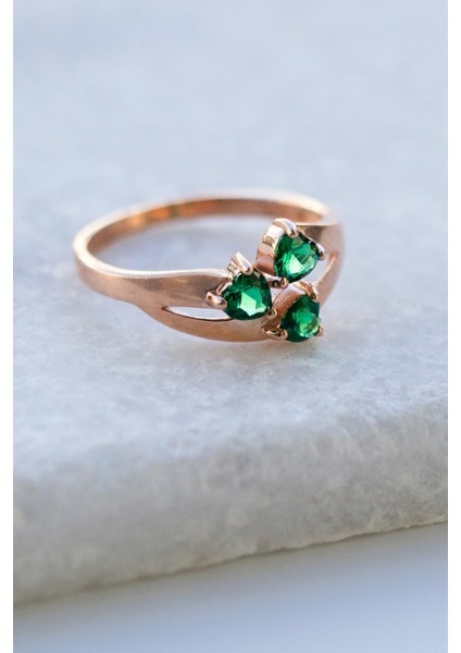 Gümüş Yeşil Taşlı Üçtaş Yüzük fiyatları