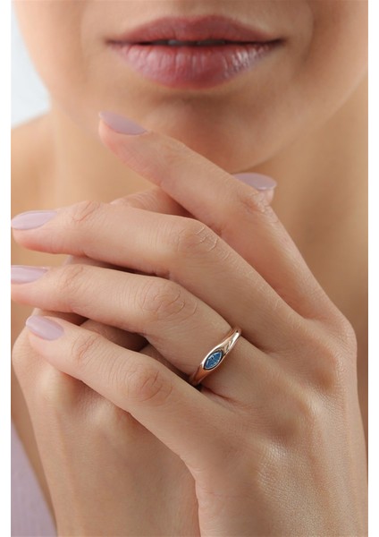 Gümüş Mavi Mekik Taşlı Tasarım Yüzük modelleri