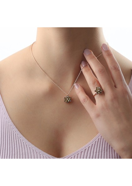 Gümüş Yeşil Taşlı Lotus Çiçeği Kolye Yüzük Mini Set