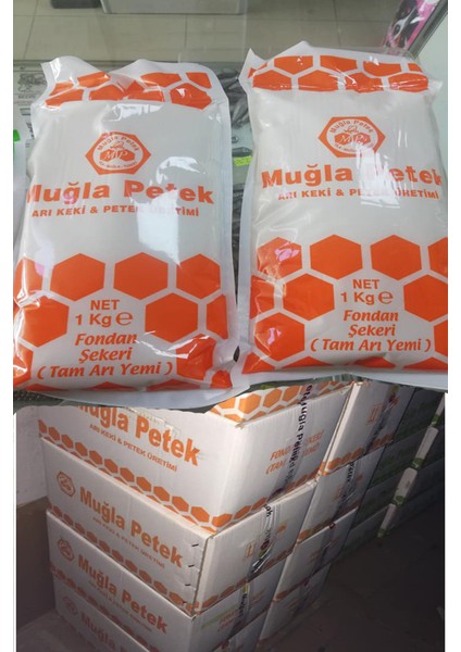 Muğla Petek Fondan Şeker Arı Keki (20 Kg)