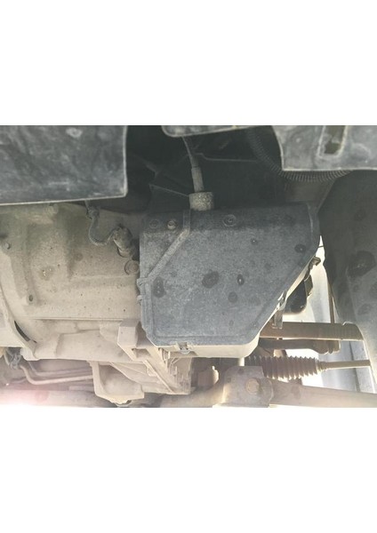 Ford Focus- Sd/hb- 08/11; Fren Tertibatı Muhafaza Plastiği Dış Kapak (Bfn)