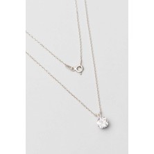 So CHIC Çiçek Taşlı 18 Ayar Beyaz Altın Kaplama 41 Cm Gümüş Tektaş Kolye