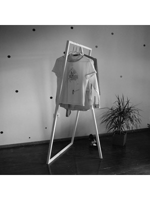 3Art Metal Dekoratif Elbise Askılığı - Ayaklı Askılık - Katlanabilir Taşınabilir Metal Askılık