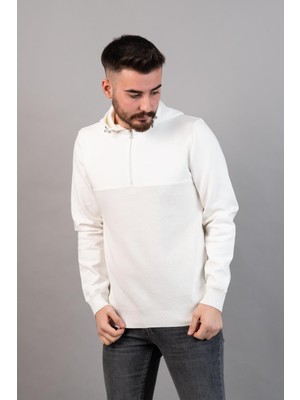 Akçaylar Slimfit Kapşonlu Erkek Spor Beyaz Sweatshirt