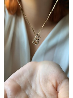 Asurlu 925 Ayar Üç Boyutlu Zirkon Taşlı B Harfli Kolye