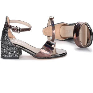 Kiko 768 Ayna Çam Günlük Kız Çocuk 3 cm Topuk Sandalet Ayakkabı Platin