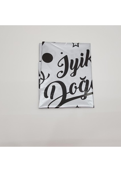 Gümüş Gri Üzeri Siyah Iyiki Doğdun Yazılı Masa Örtüsü 120 x 180 Cm. fiyatları