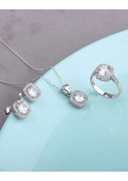 Kare Elmas Montürü Gümüş Takı Seti