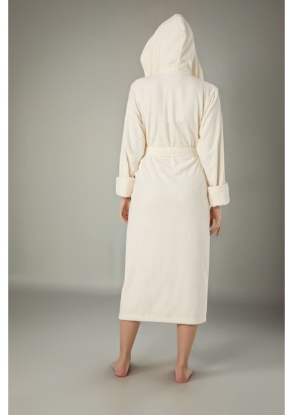 Pudra Göğüs Taç Nakışlı Bambu Pamuklu Bayan Bornozu fiyatları