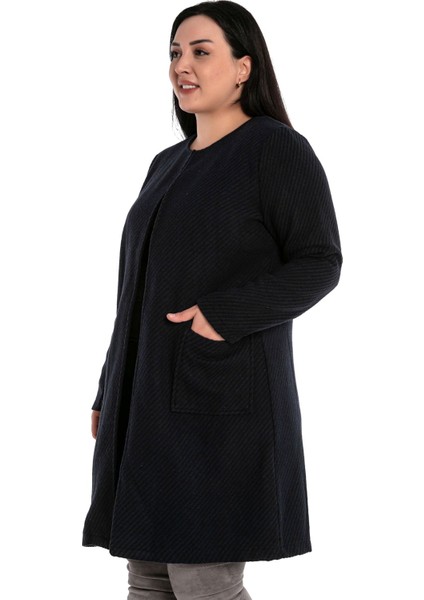 Büyük Beden Yuvarlak Yaka Önden Cepli Çizgili Astarsız Lacivert Ceket fiyatları