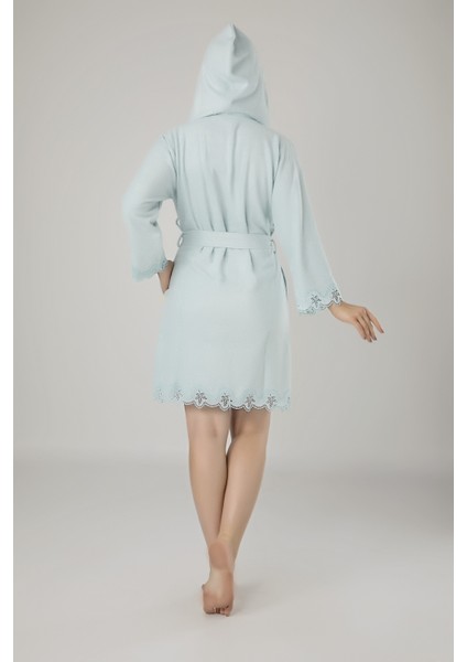 Mint Yeşili Dantelli Bambo Cotton Bayan Bornozu