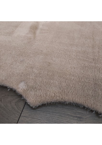 Vizon Marjinal Peluş Halı Dekoratif Oda Halısı Kaymaz Taban Pofuduk modelleri
