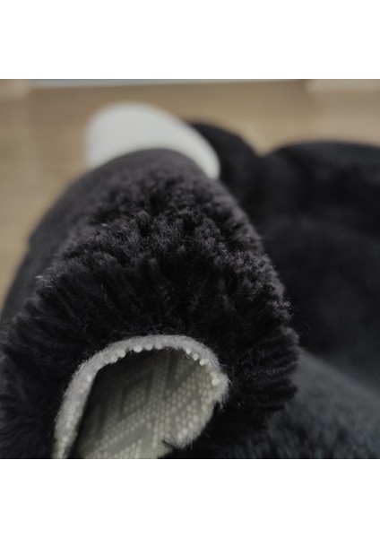 Siyah Yonca Peluş Halı Dekoratif Oda Halısı Kaymaz Taban Pofuduk