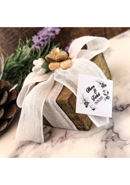50 Adet Kurdelalı Ahşap Nikah Şekeri