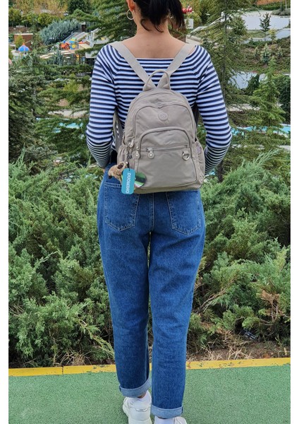 Günlük Mini Boy Su Geçirmez Sırt Çanta Tablet Çantası 30 x 25 x 13 cm 12 İnç modelleri