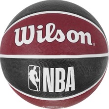 Wilson WTB1300XBMIA Miami Heat 7 No Basketbol Topu