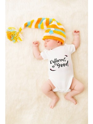 Tılsım Store Unisex Bebek Different Is Good Baskılı Body Zıbın