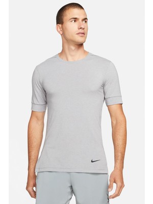 Nike Dri-Fıt Erkek Yoga Antrenman Üstü CN9822-056
