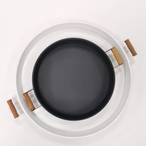 Kitchen Trend 51 cm Beyaz 37 cm Siyah 2 Li Metal Yuvarlak Tepsi Sunum Tepsisi Çay Kahve Tepsisi