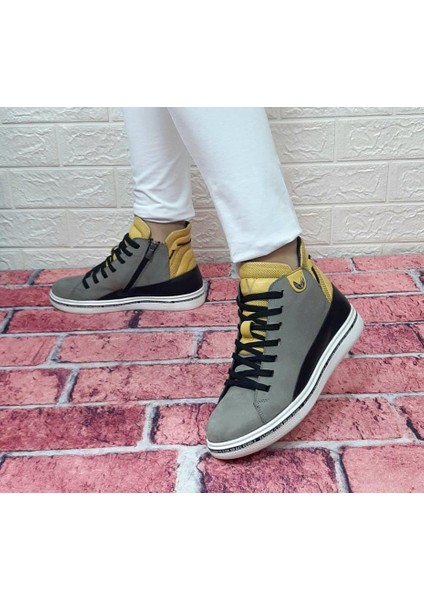 8498 Gri-Sarı Deri Kaymaz Taban Fermuarlı Bağacaklı Bot modelleri